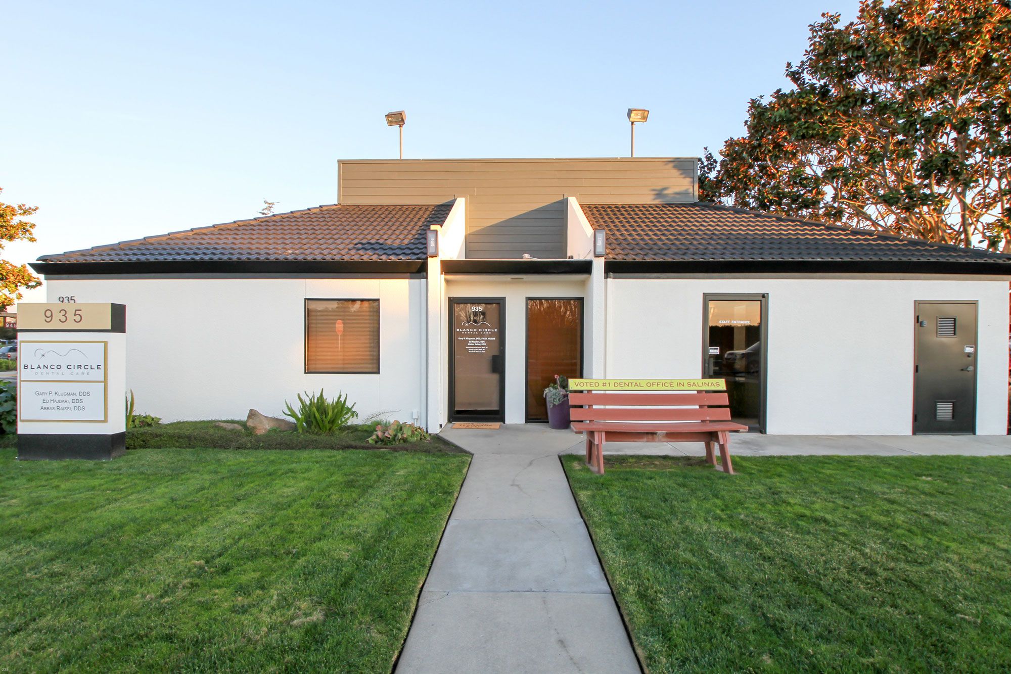 frontal view of dental office